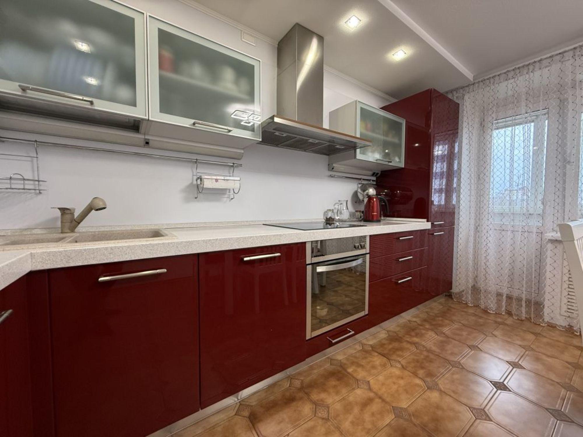 Купить квартиру за 11 990 000 рублей на Ленина ул, 102Вк1