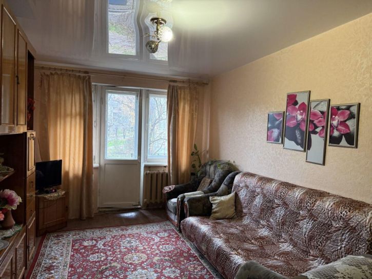 3-комн квартира Чапаева ул, 34