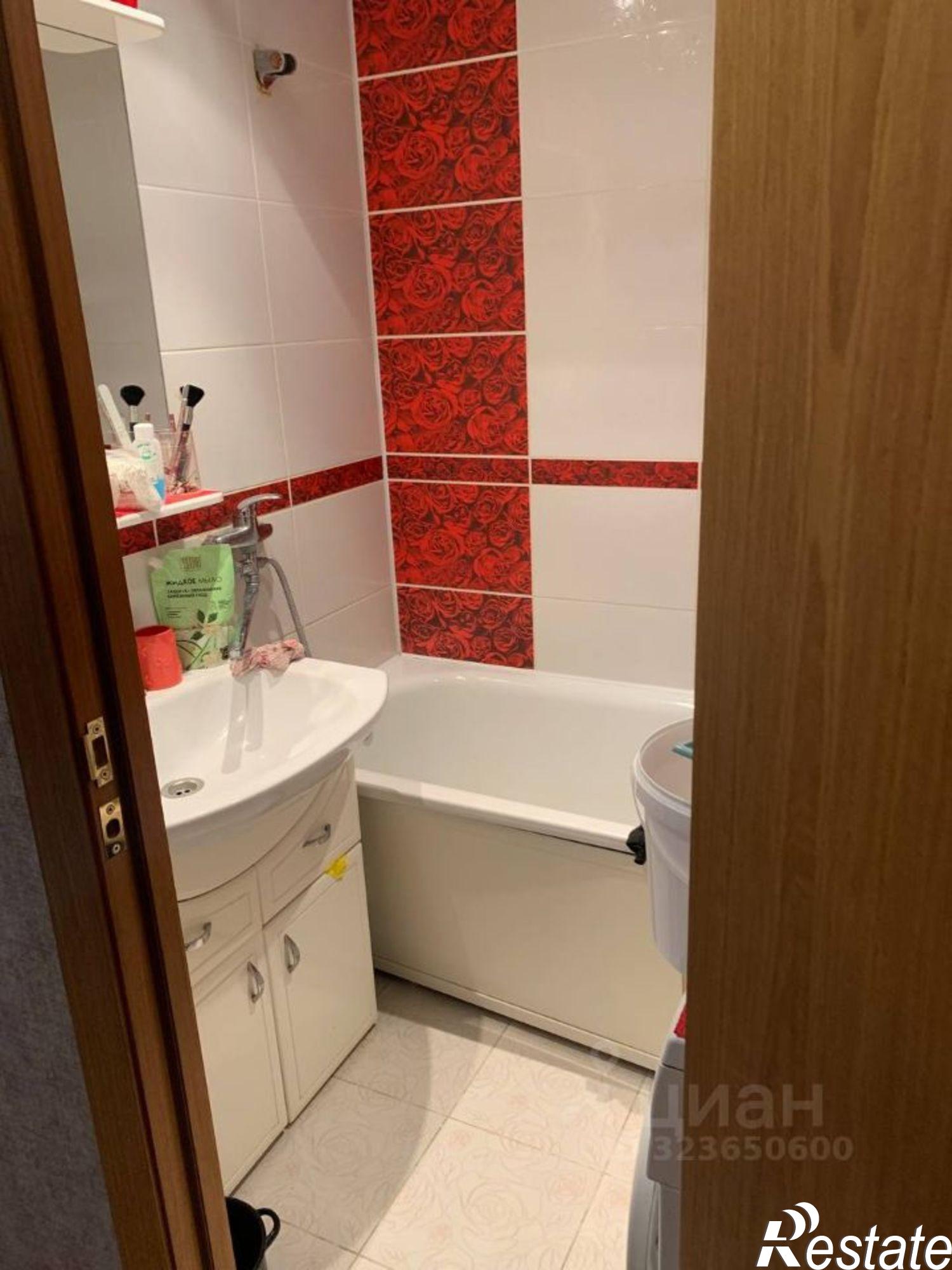 Сдать квартиру за 25 000 рублей на Московская улица, 109 к1