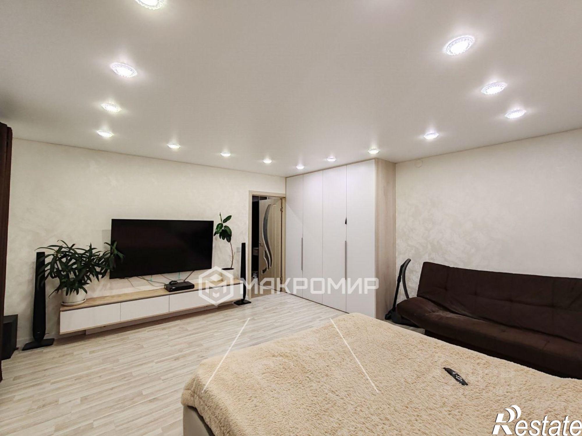 Купить квартиру за 4 900 000 рублей на улица Физкультурников, 8