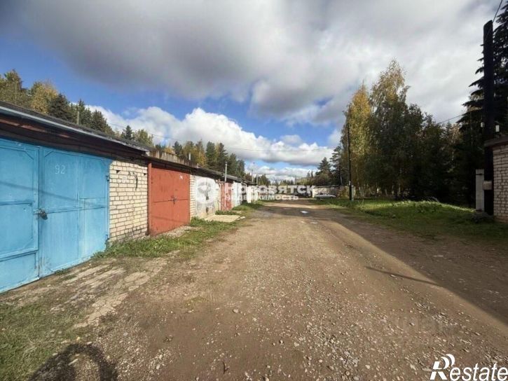 Гараж/парковка Молодёжная улица, 10Г,  д. 10Г