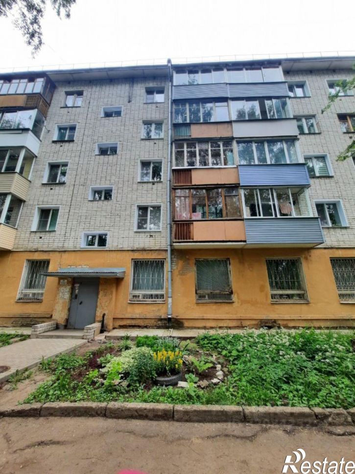 3-комн квартира улица Сурикова, 15,  д. 15