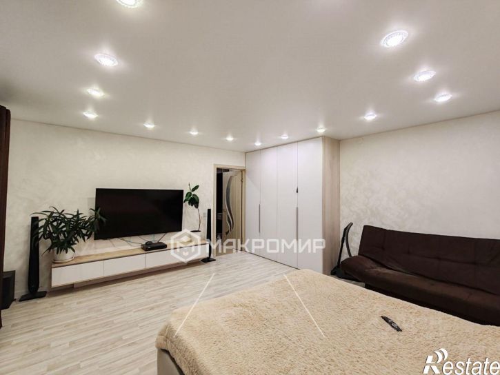 1-комн квартира улица Физкультурников, 8,  д. 8