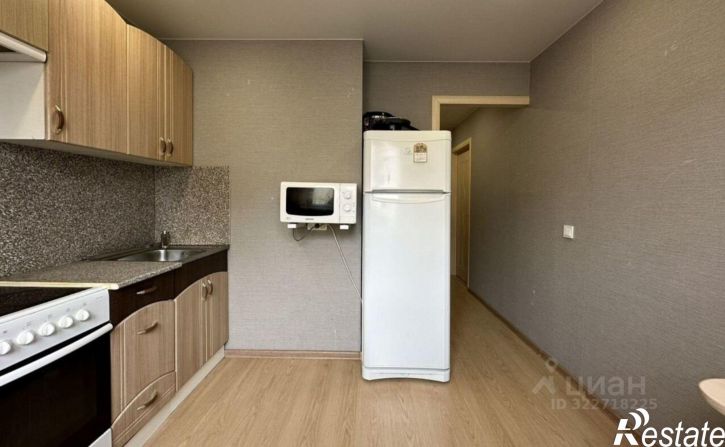 1-комн квартира ул Доверия, 1,  д. 1