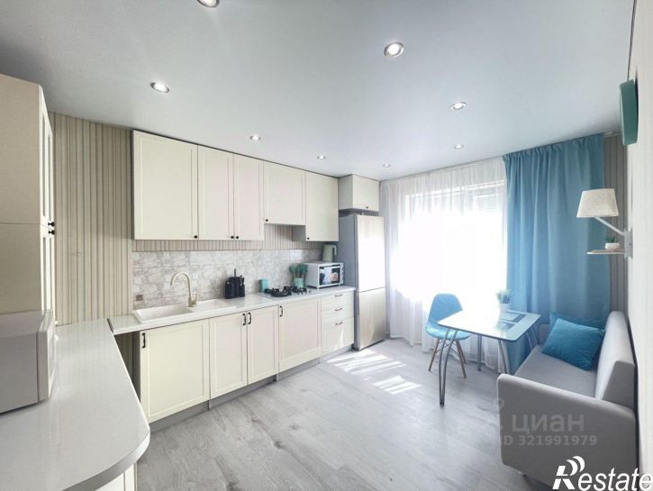 3-комн квартира пр-кт Строителей, 13,  д. 13