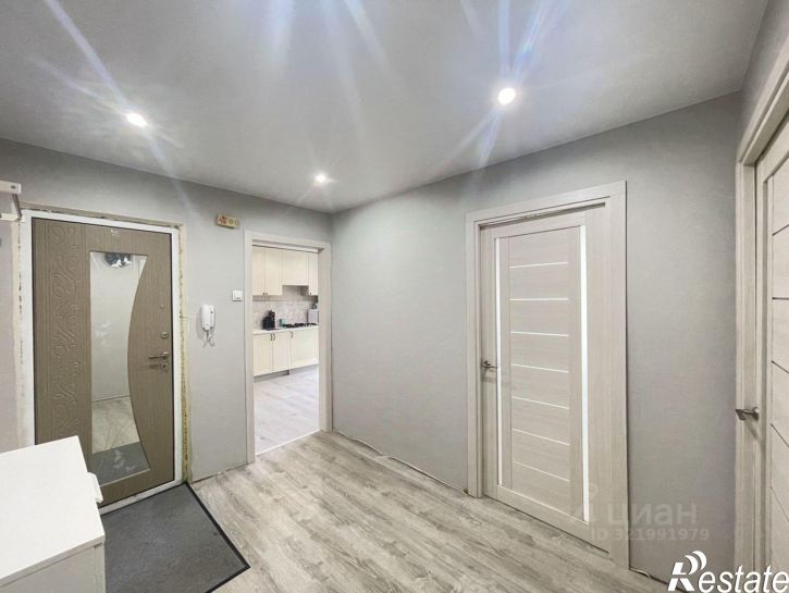 3-комн квартира пр-кт Строителей, 13,  д. 13