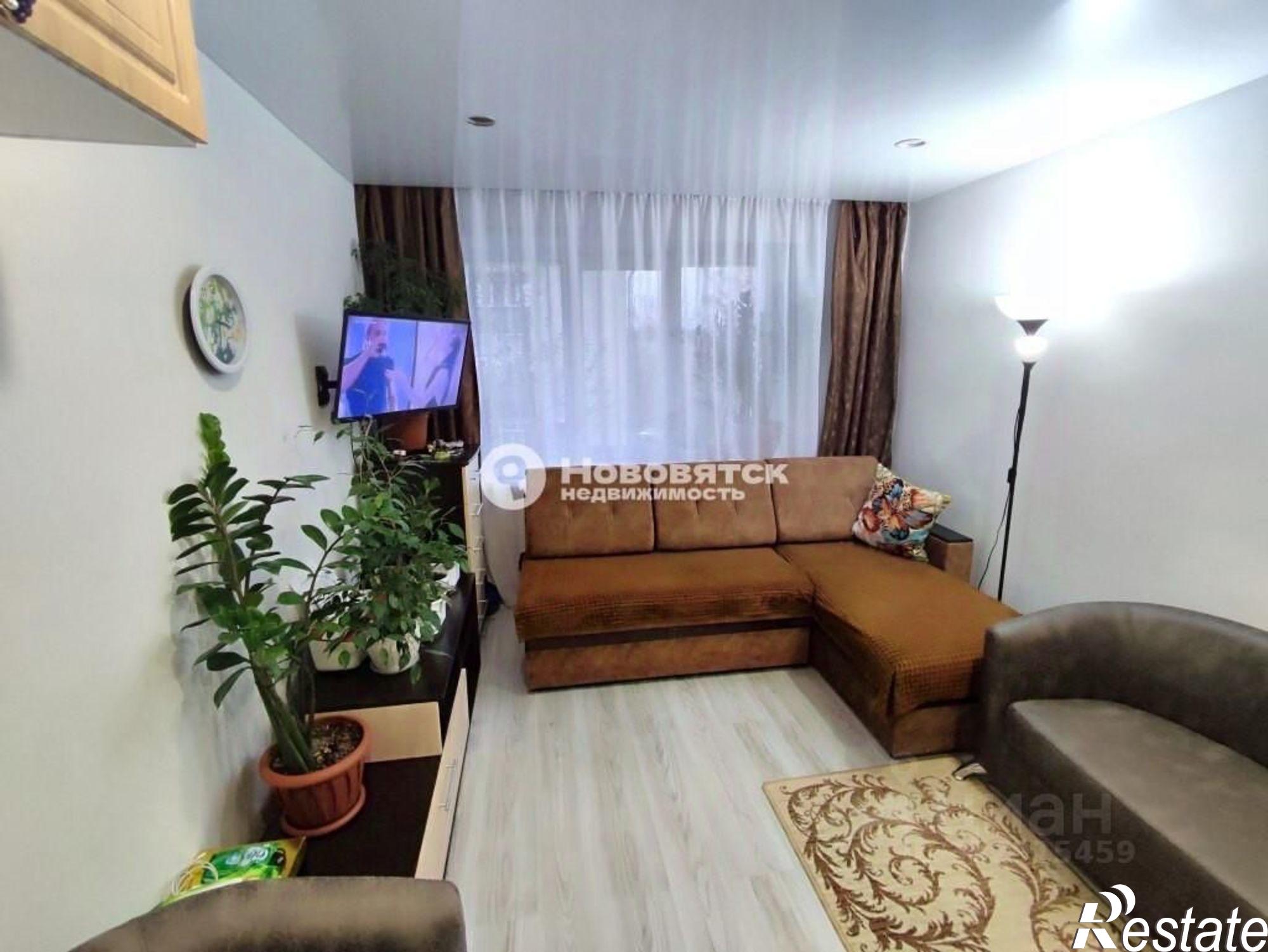 Купить комнату за 2 100 000 рублей на улица Чапаева, 1Б