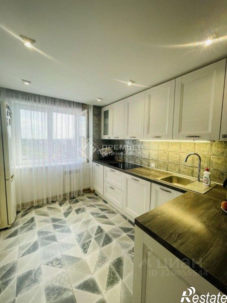 3-комн квартира улица Крупской, 10,  д. 10