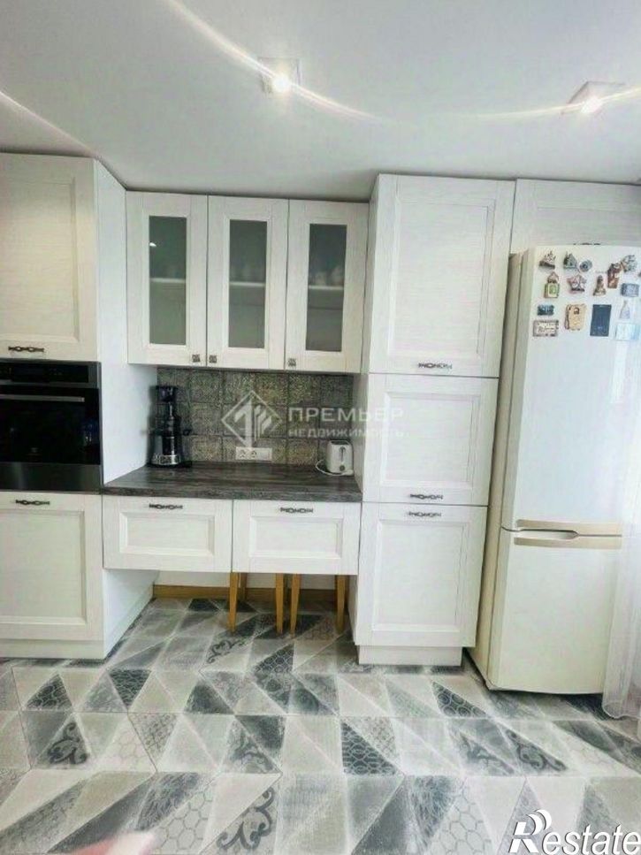 3-комн квартира улица Крупской, 10,  д. 10