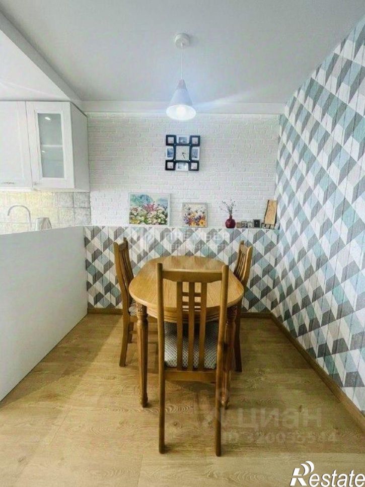 3-комн квартира улица Крупской, 10,  д. 10