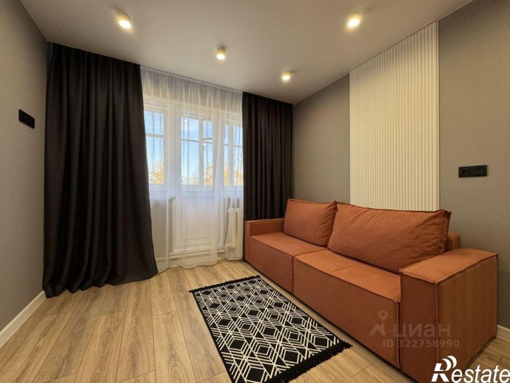 2-комн квартира Киров г., Ивана Попова ул., 33А