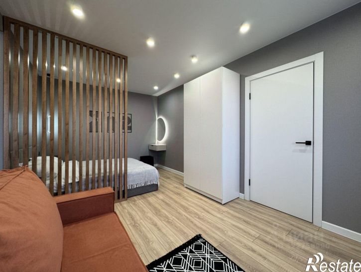 2-комн квартира Киров г., Ивана Попова ул., 33А