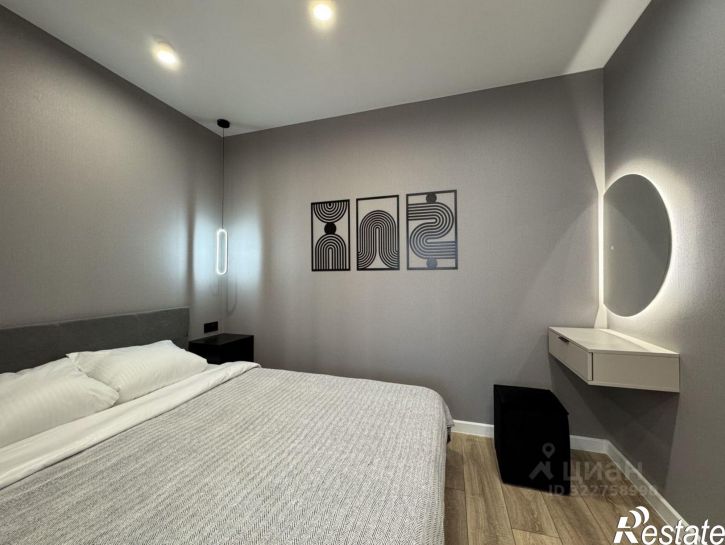 2-комн квартира Киров г., Ивана Попова ул., 33А