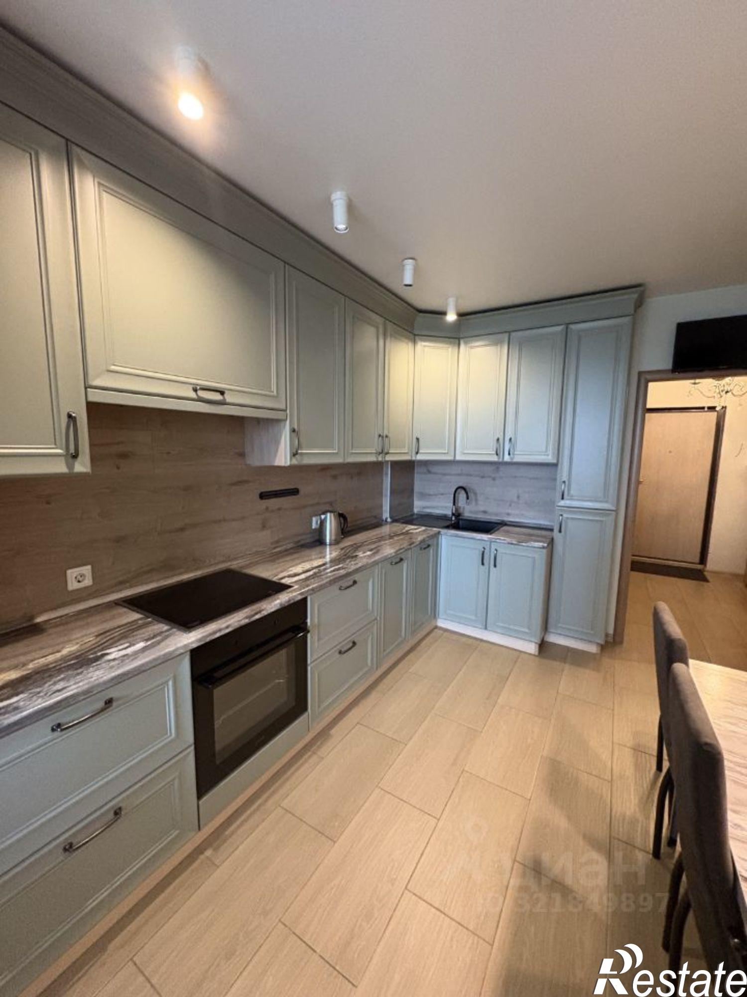 Сдать квартиру за 40 000 рублей на Октябрьский пр-кт, 117