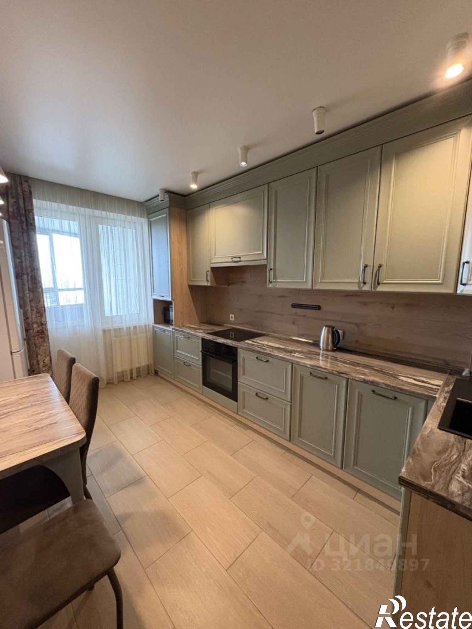 Сдать квартиру за 40 000 рублей на Октябрьский пр-кт, 117