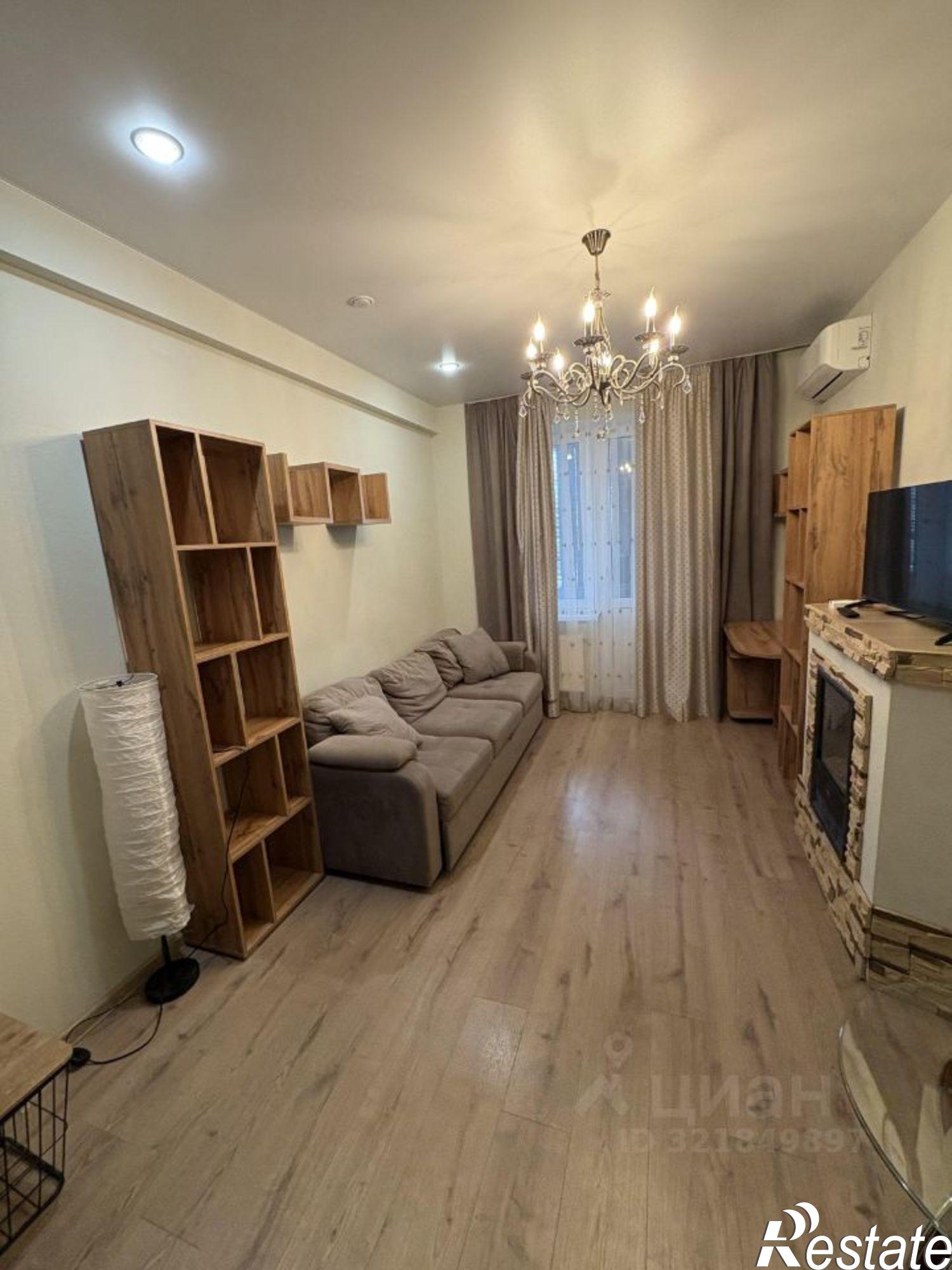 Сдать квартиру за 40 000 рублей на Октябрьский пр-кт, 117