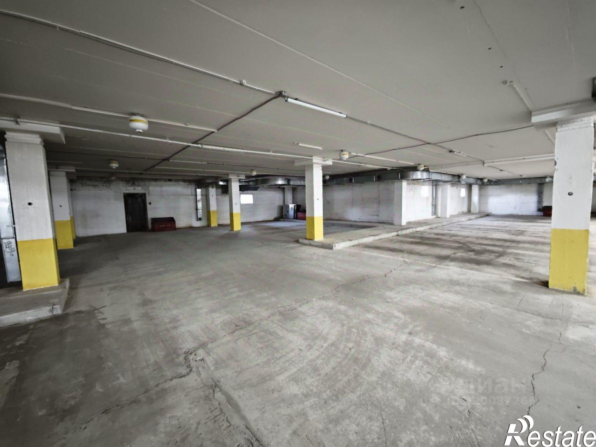 Купить гараж, место в паркинге за 1 600 000 рублей на улица Воровского