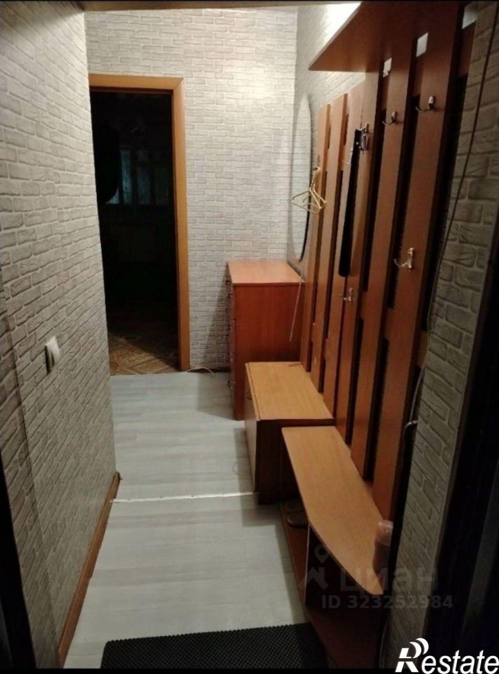 2-комн квартира улица Дзержинского, 52,  д. 52