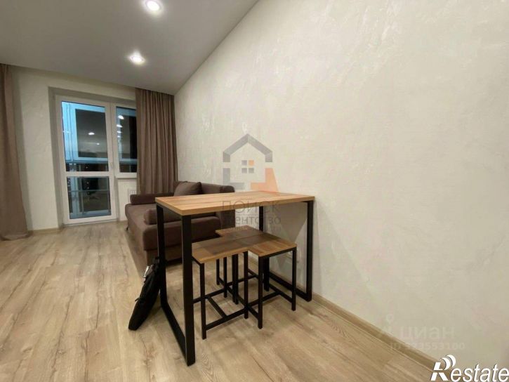 2-комн квартира улица Архитектора Валерия Зянкина, 11 к1,  д. 11 к1