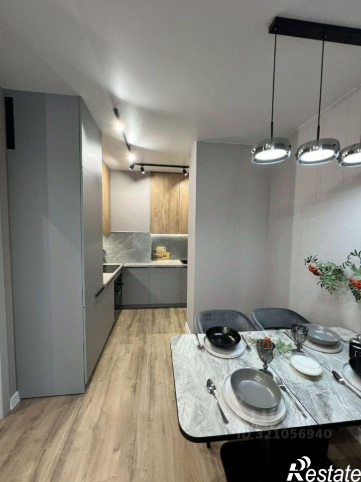 3-комн квартира улица Калинина, 40,  д. 40