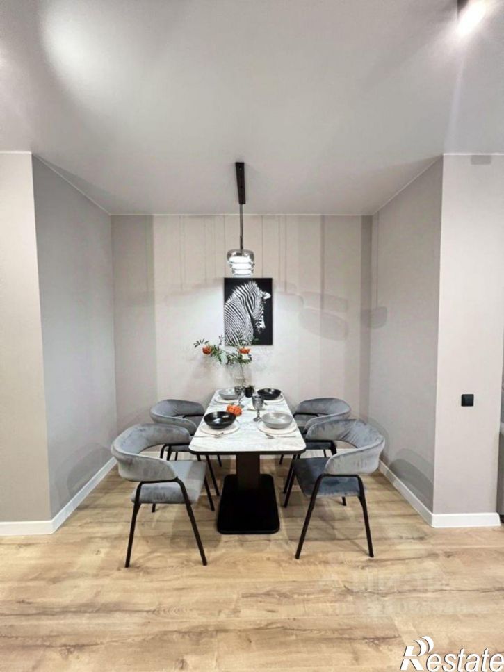 3-комн квартира улица Калинина, 40,  д. 40