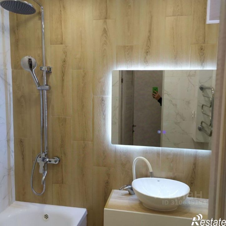 2-комн квартира Киров, Гороховская улица, 81