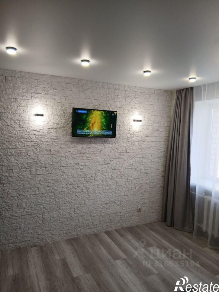 2-комн квартира Киров, Гороховская улица, 81