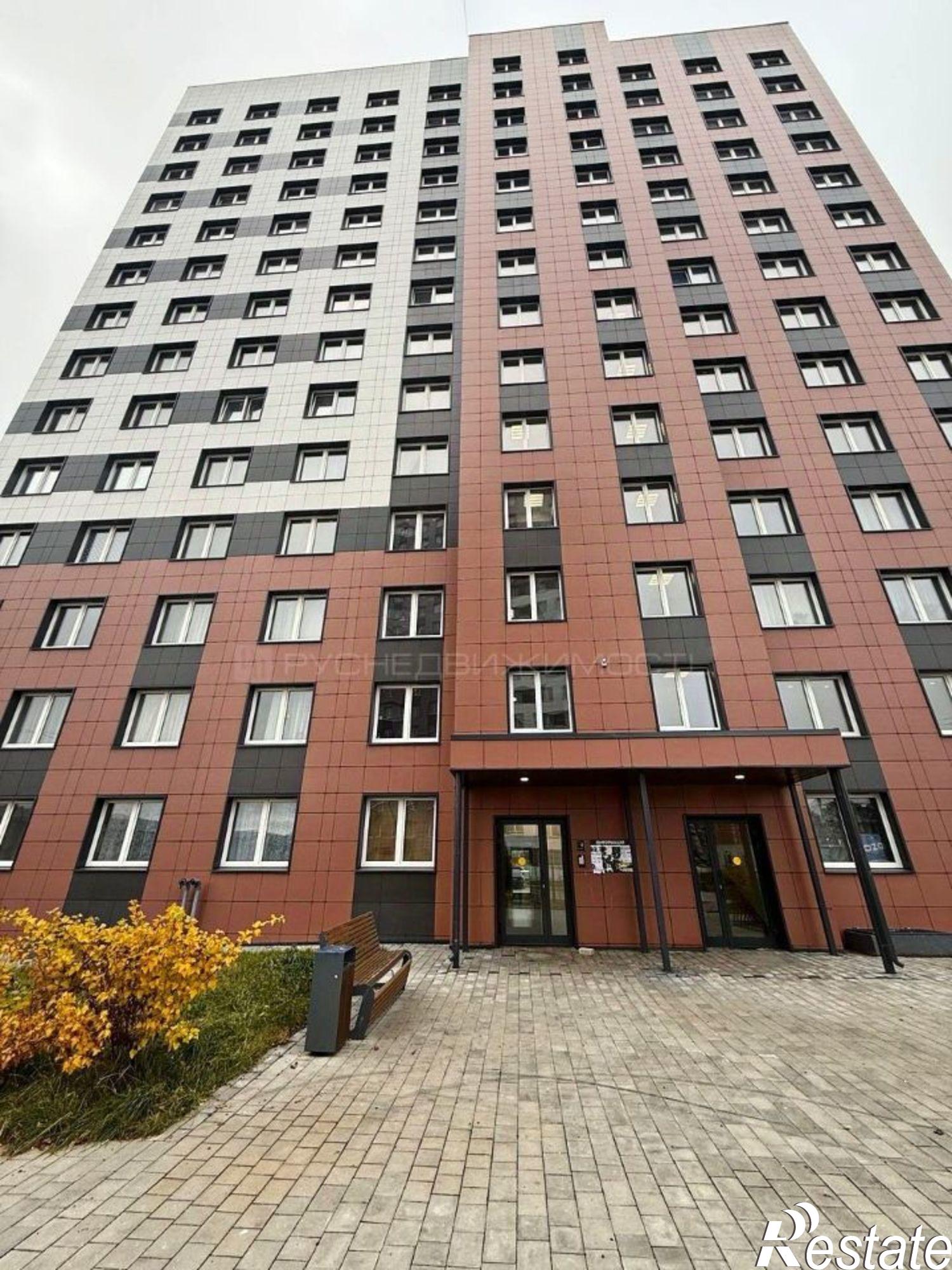 Купить квартиру за 6 100 000 рублей на Березниковский пер, 38