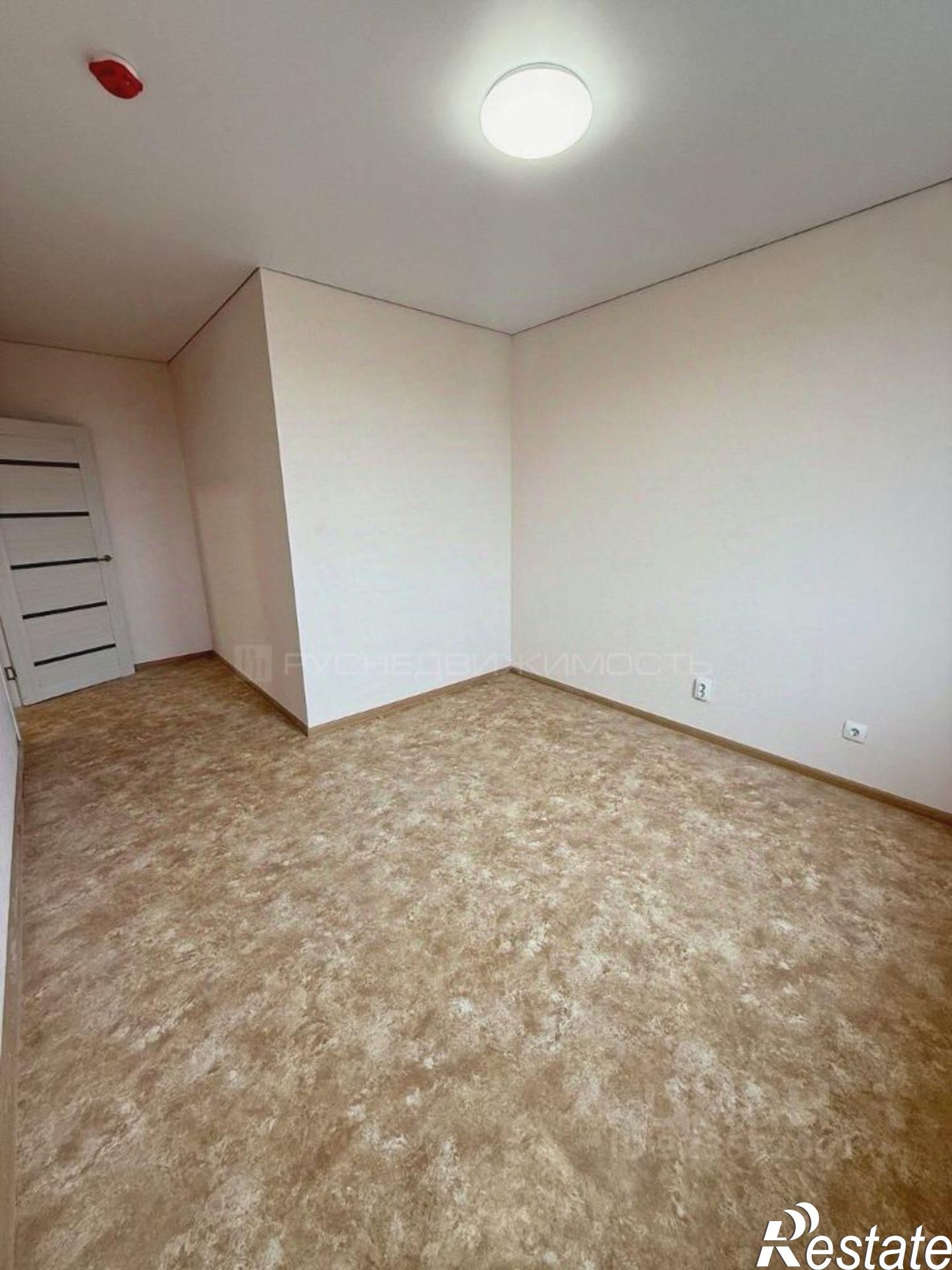 Купить квартиру за 6 100 000 рублей на Березниковский пер, 38