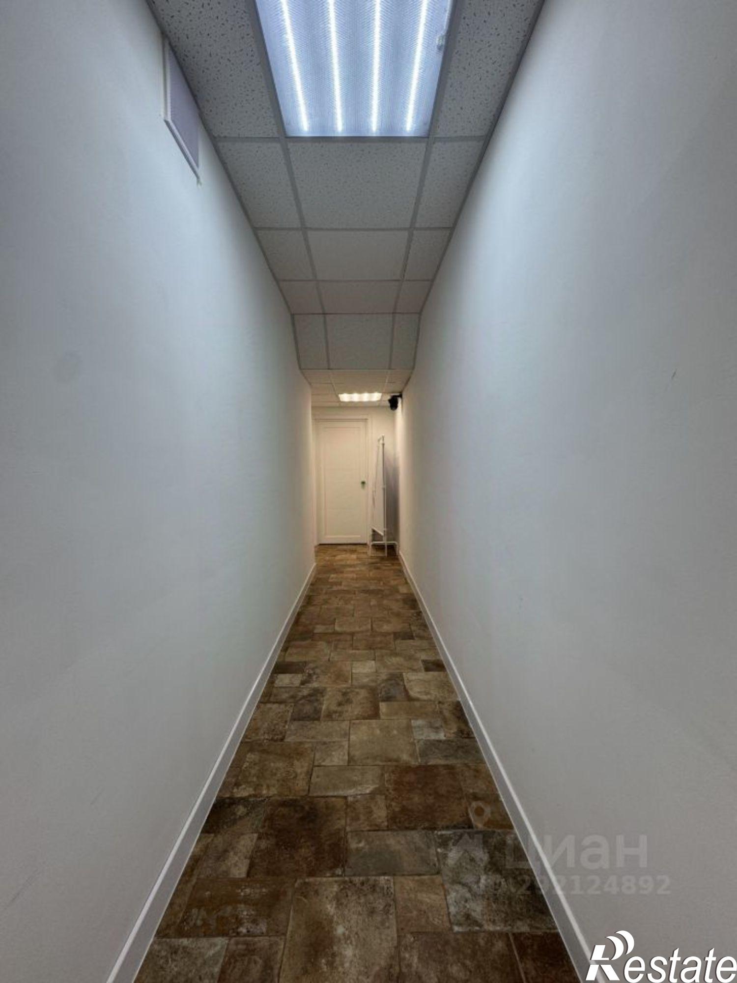 Купить помещение свободного назначения за 6 930 120 рублей на улица Горбуновой, 10