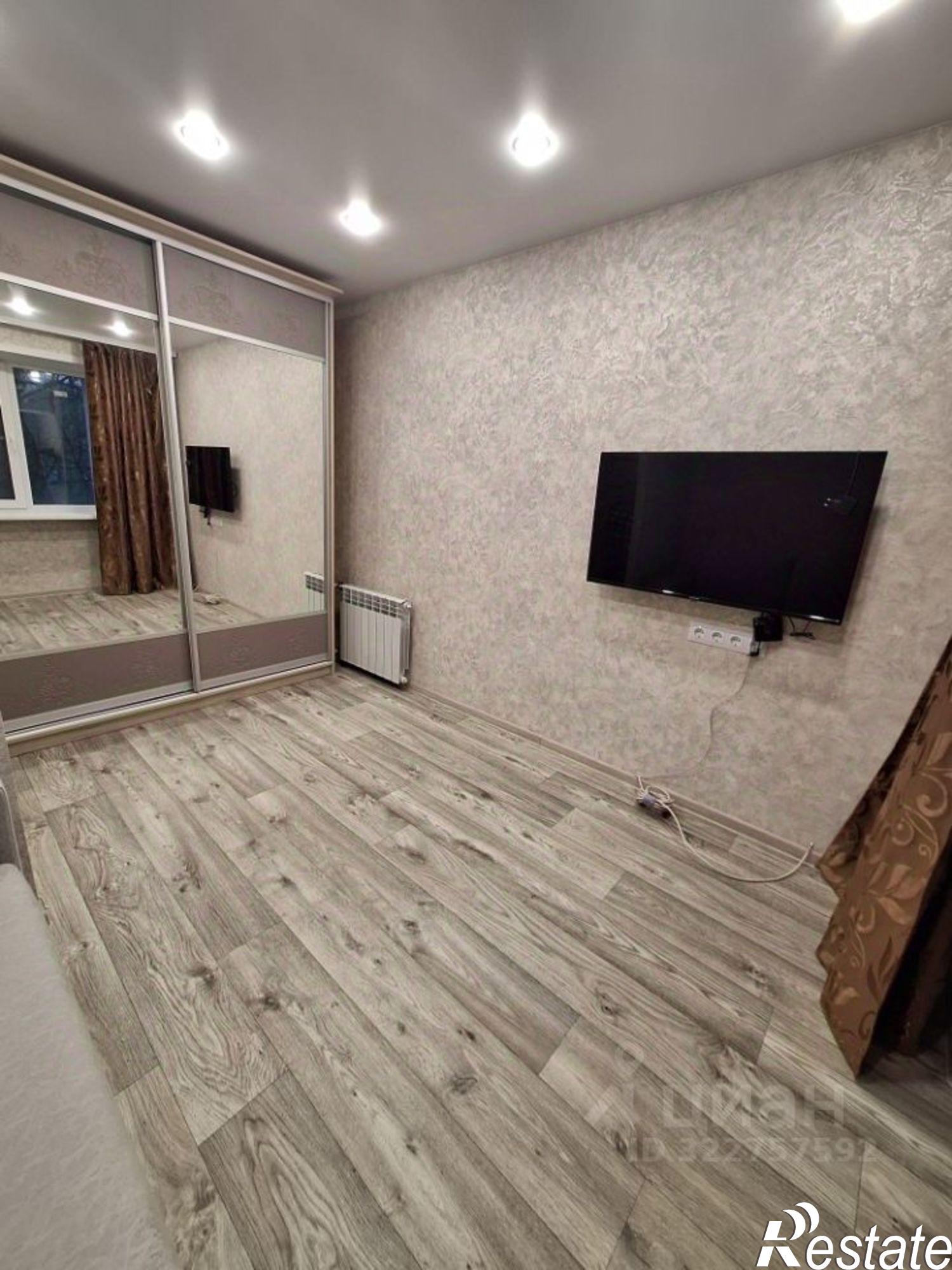 Купить квартиру за 2 490 000 рублей на ул Стахановская, 1