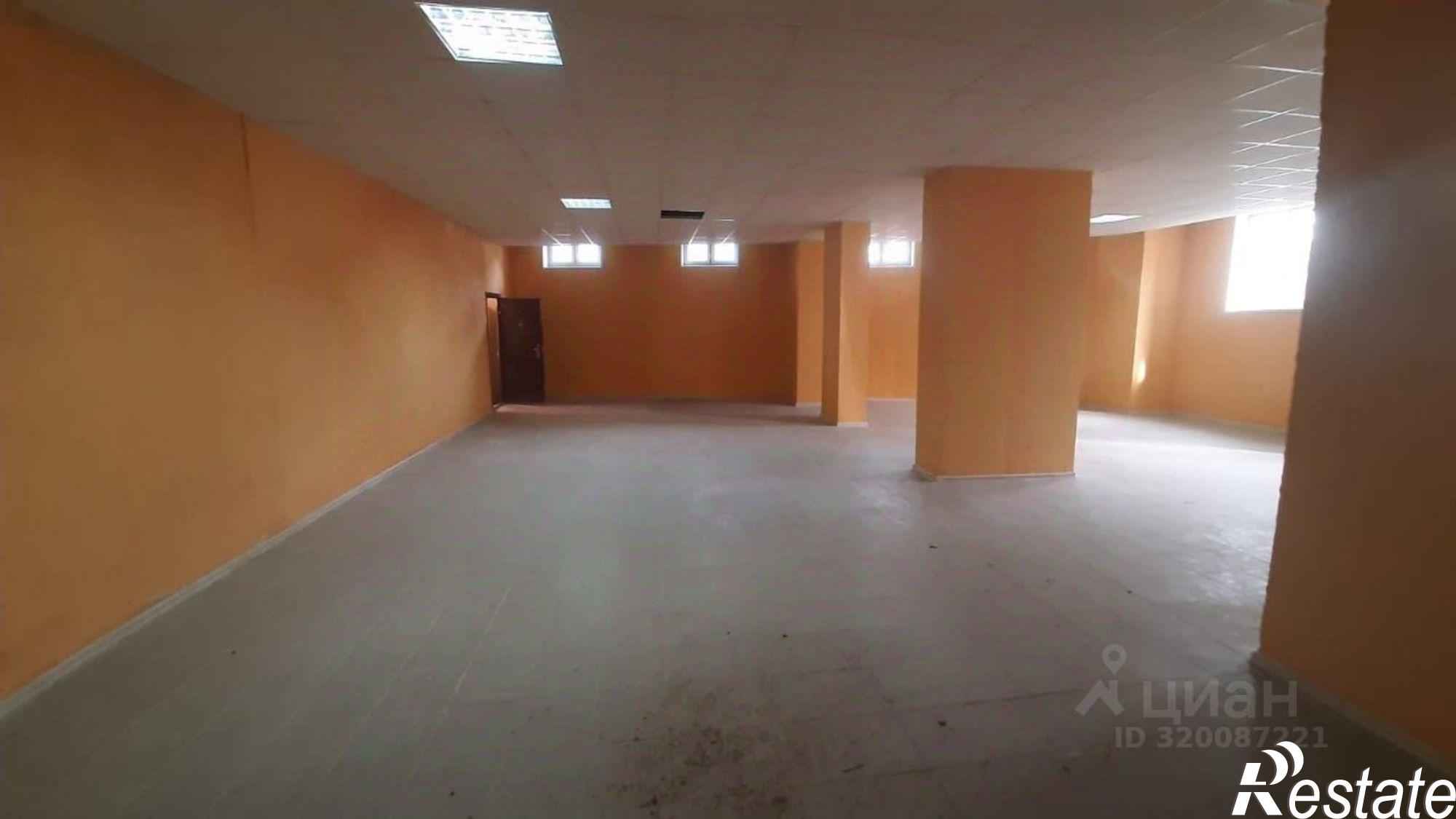 Купить торговое помещение за 6 471 360 рублей на улица Калинина, 40