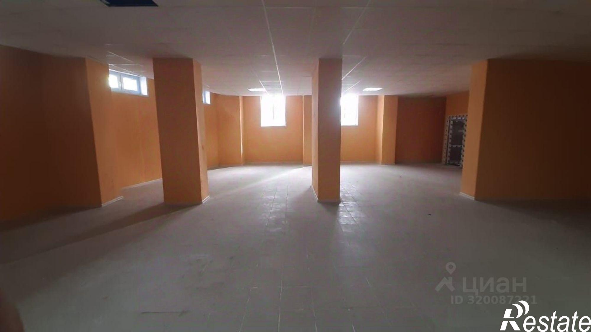 Купить торговое помещение за 6 471 360 рублей на улица Калинина, 40