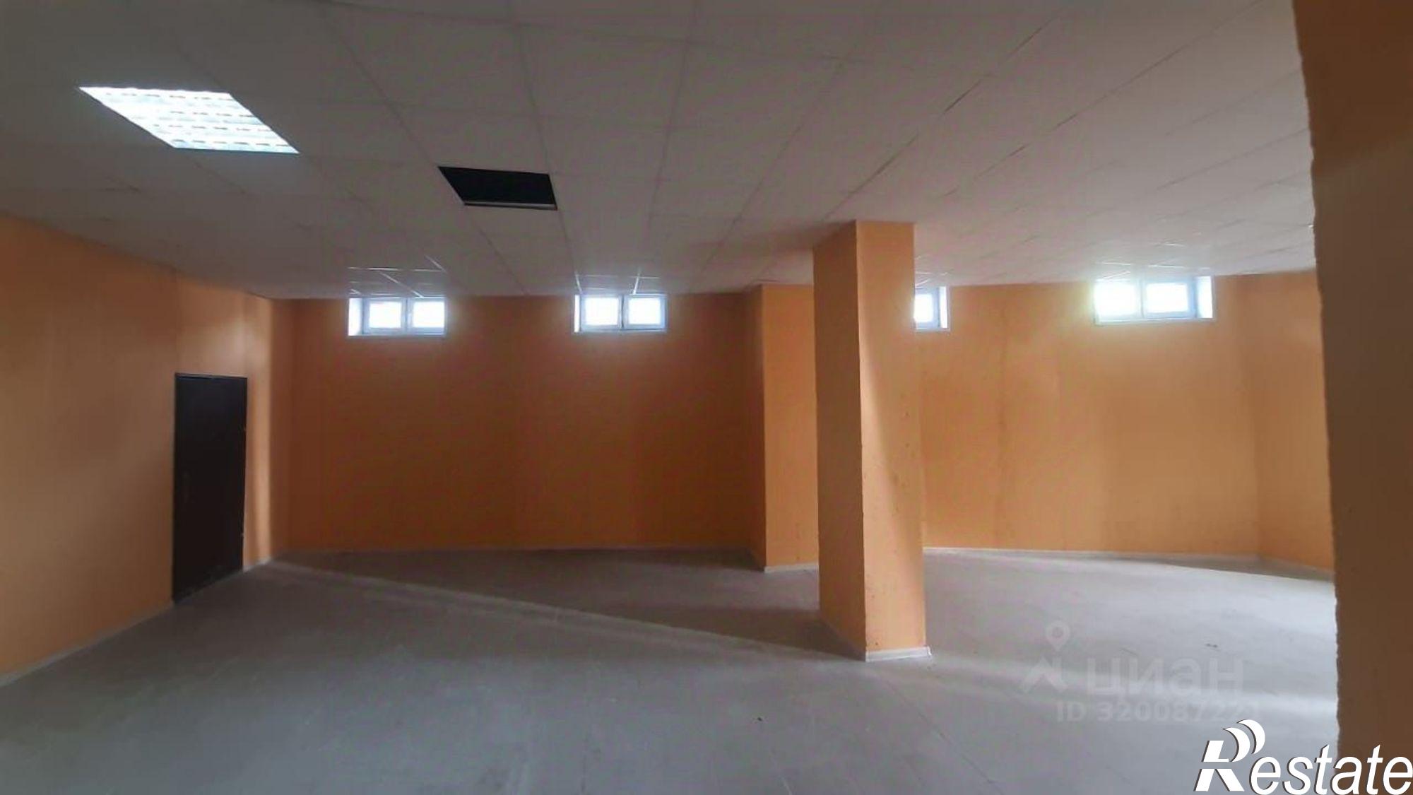 Купить торговое помещение за 6 471 360 рублей на улица Калинина, 40