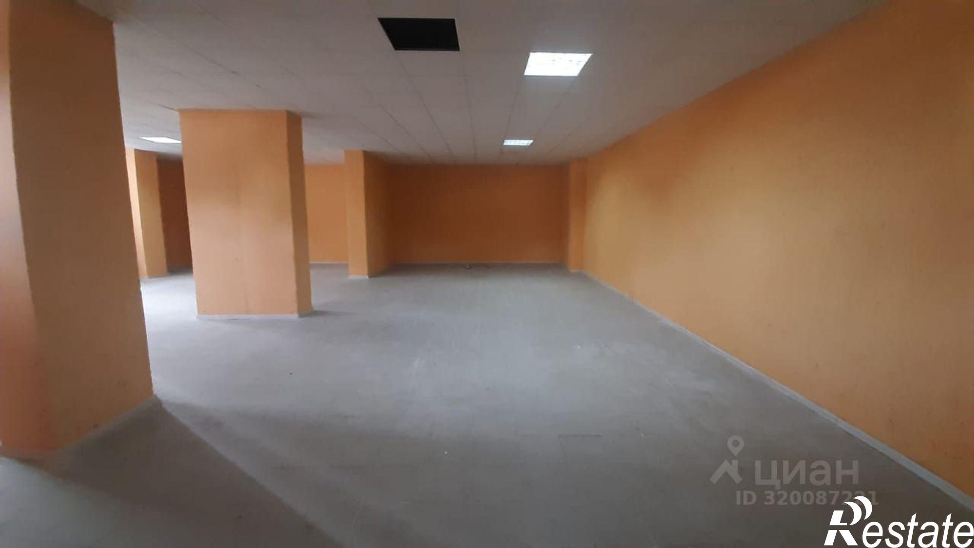 Купить торговое помещение за 6 471 360 рублей на улица Калинина, 40