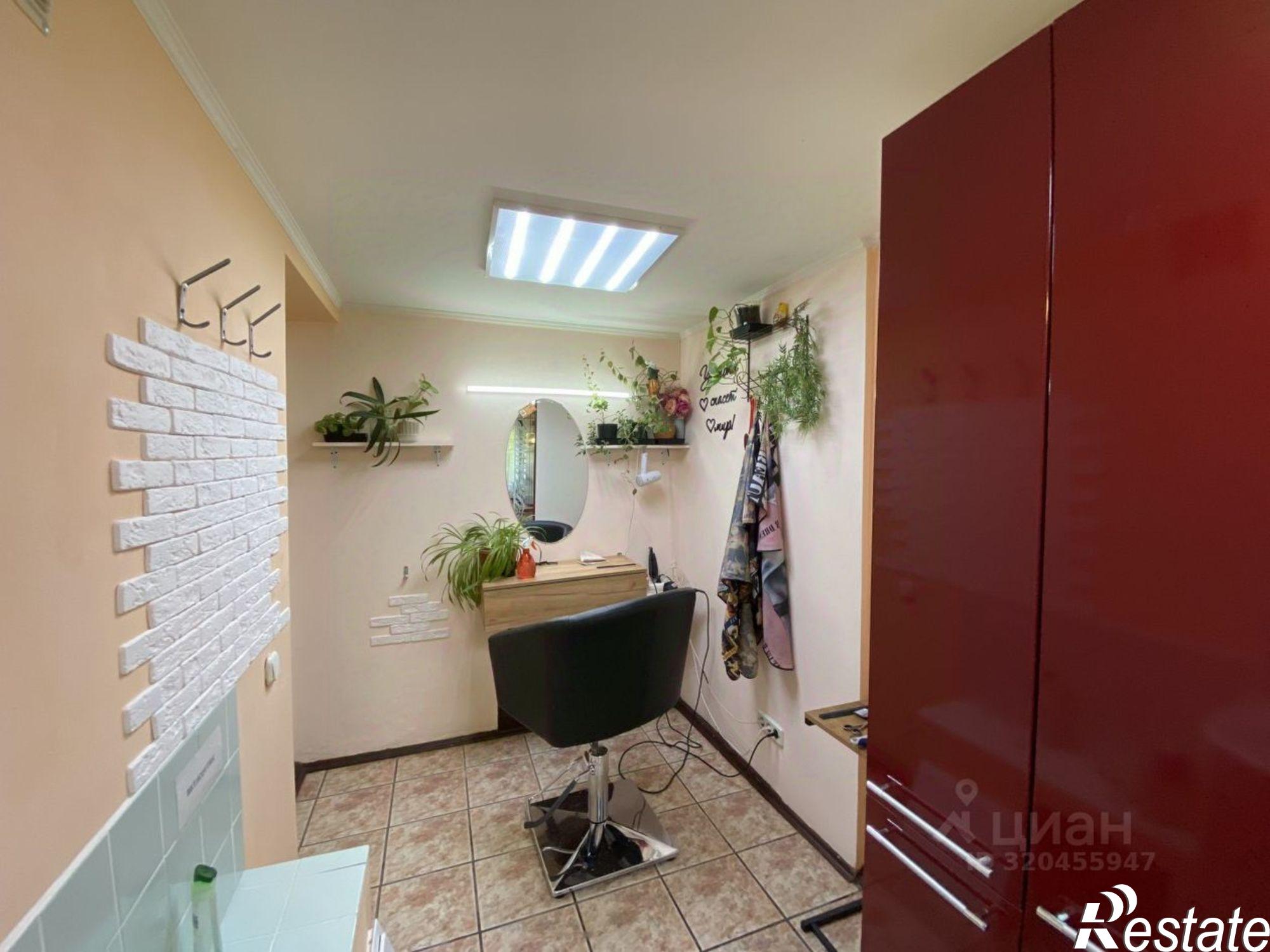 Купить помещение свободного назначения за 14 475 400 рублей на улица Лепсе, 52