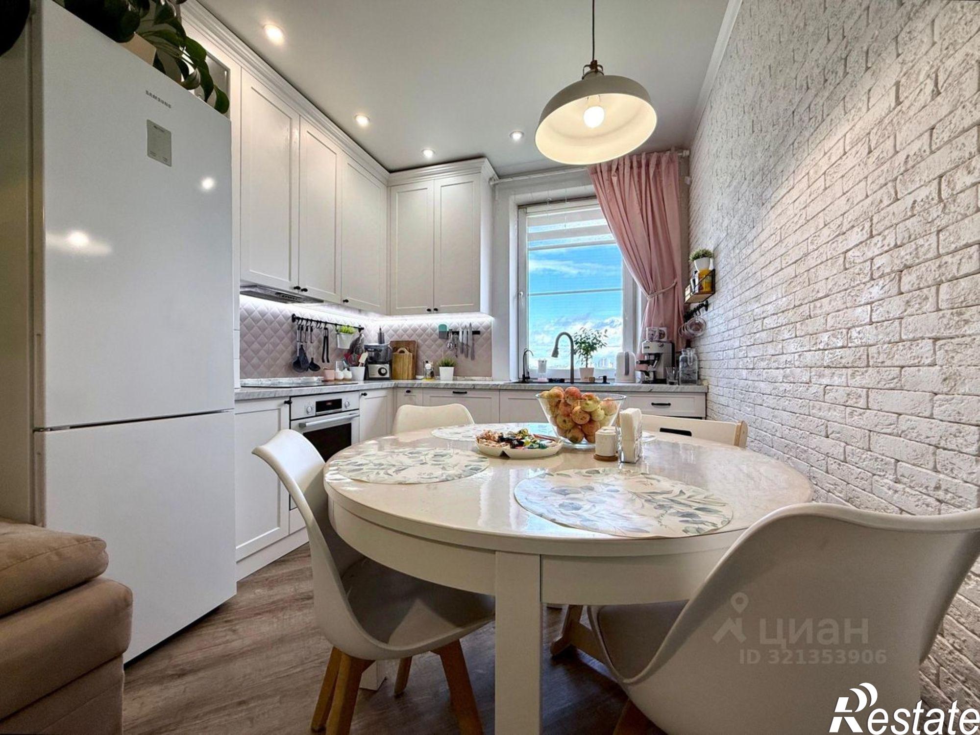 Купить квартиру за 9 800 000 рублей на ул Мостовицкая, 12