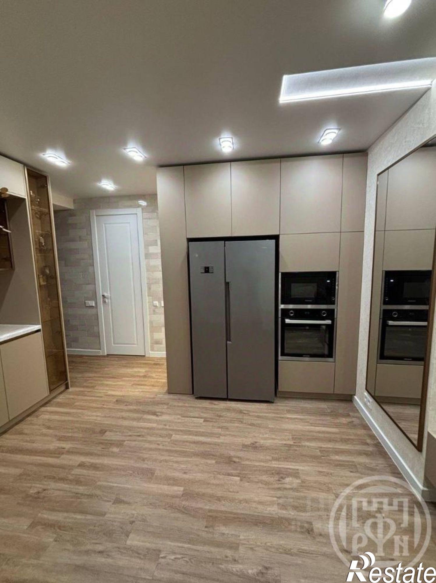 Купить квартиру за 14 000 000 рублей на ул Андрея Упита, 5 3