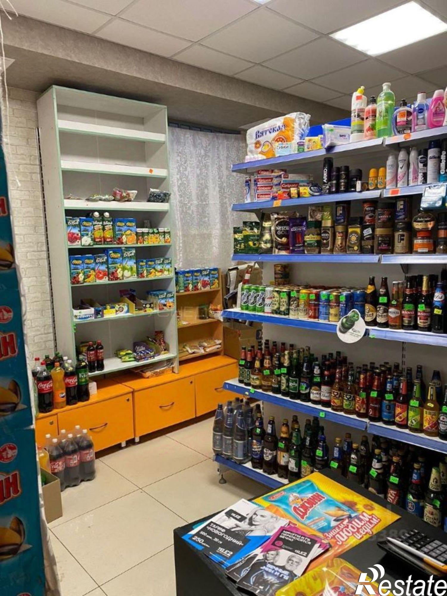 Купить торговое помещение за 6 456 430 рублей на Ярославская улица, 32