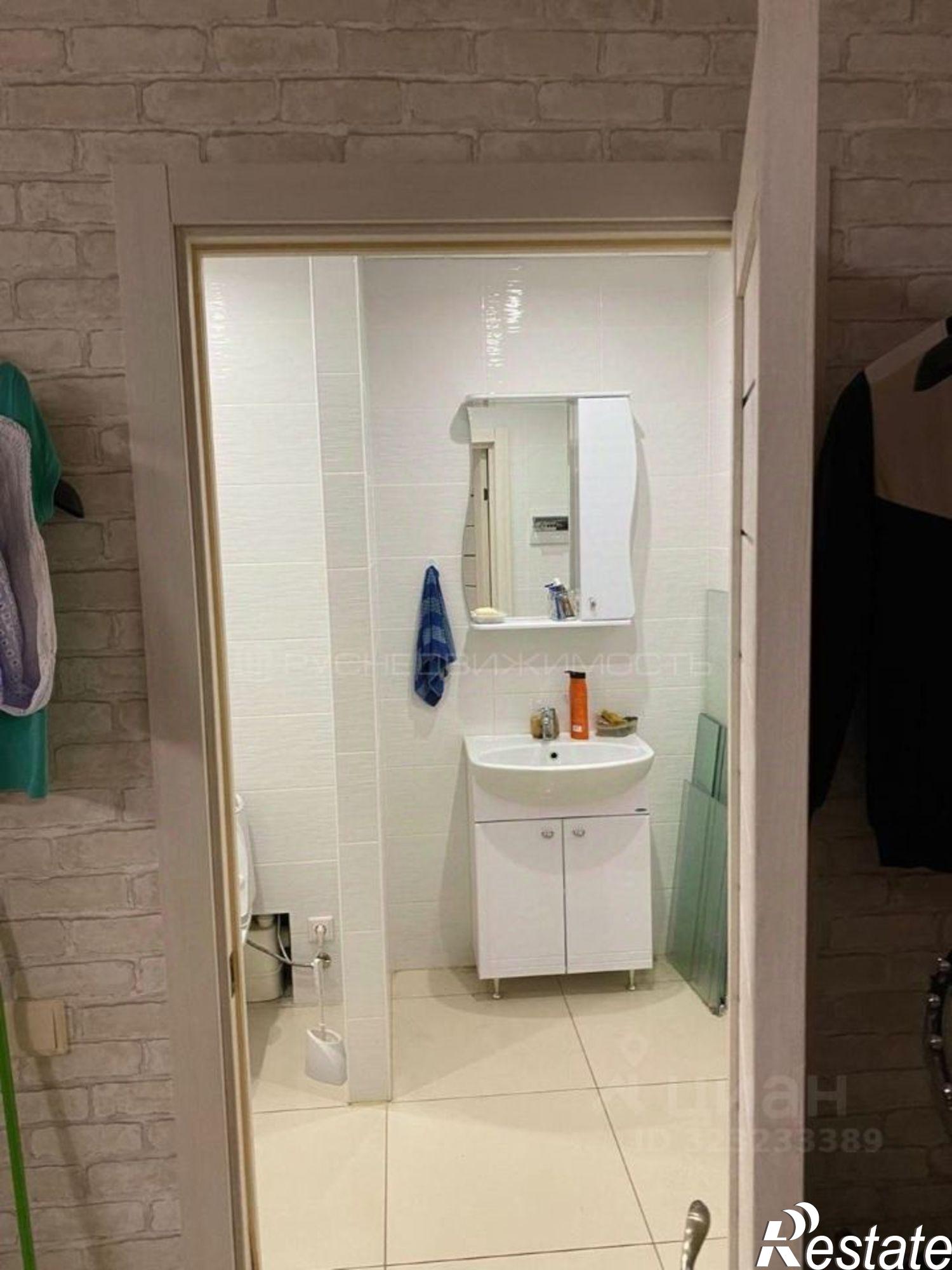 Купить торговое помещение за 6 456 430 рублей на Ярославская улица, 32