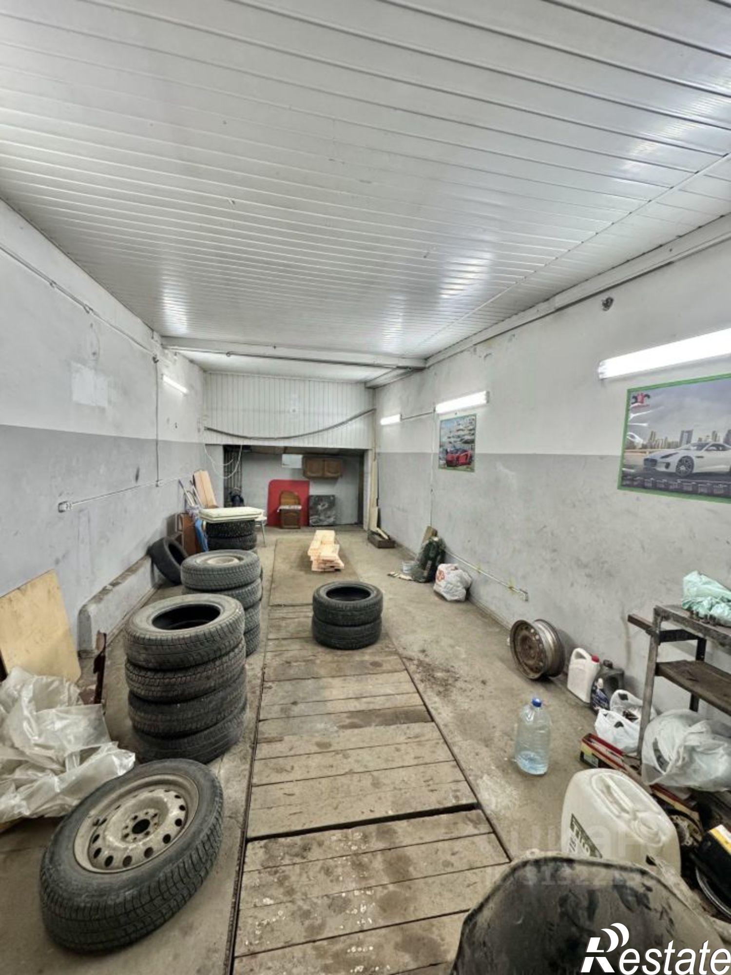 Купить гараж, место в паркинге за 1 700 000 рублей на Солнечная улица, 7