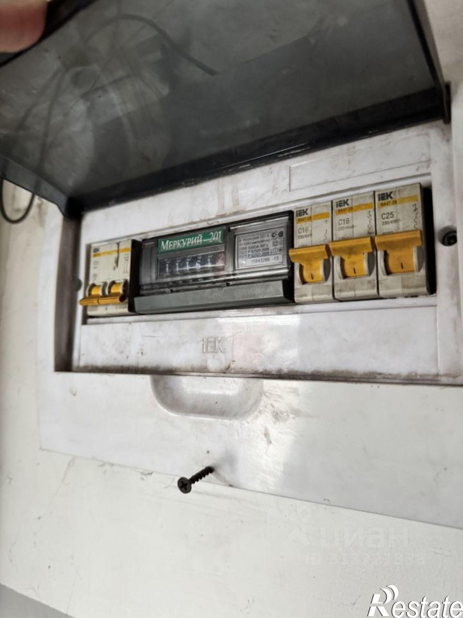 Купить гараж, место в паркинге за 1 700 000 рублей на Солнечная улица, 7