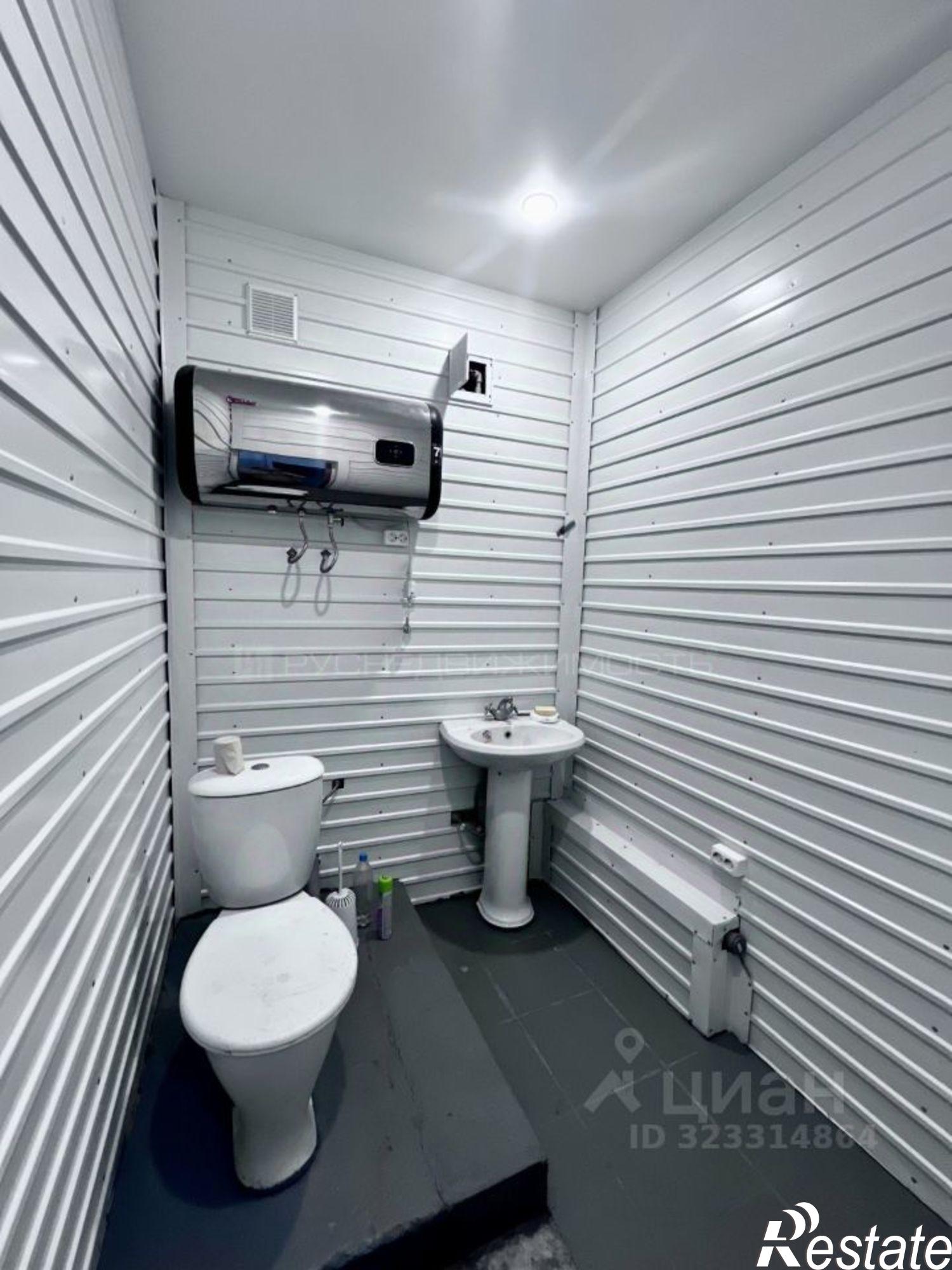 Купить помещение свободного назначения за 3 500 060 рублей на Базовая улица, 6 к1