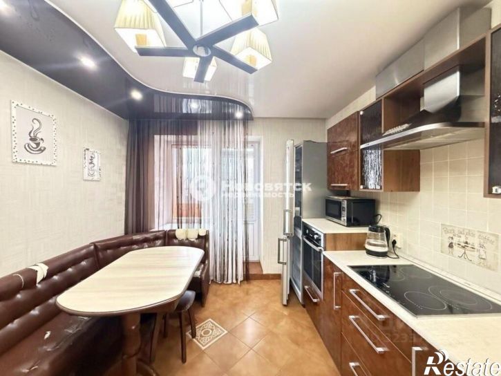 2-комн квартира улица Опарина, 5А,  д. 5А