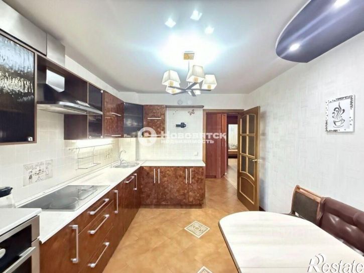 2-комн квартира улица Опарина, 5А,  д. 5А