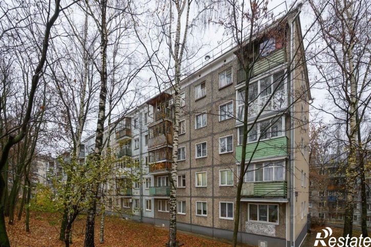 2-комн квартира улица Защитников Отечества, 146,  д. 146