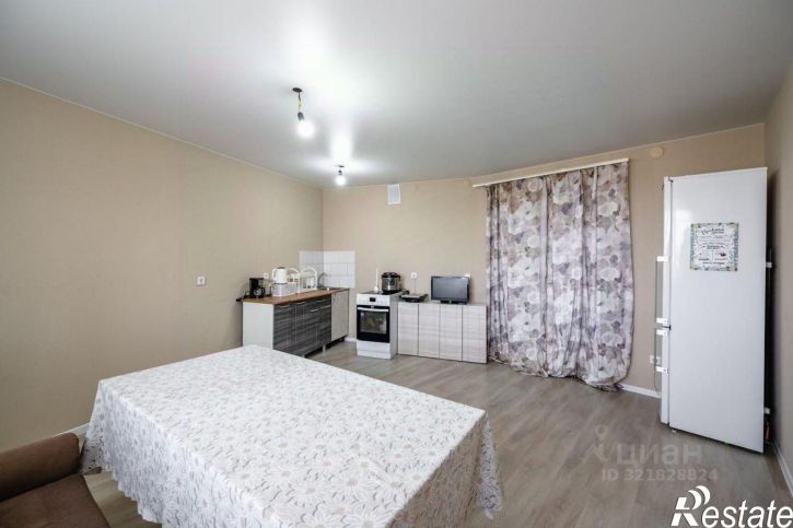 3-комн квартира улица Павла Корчагина, 240 к2,  д. 240 к2