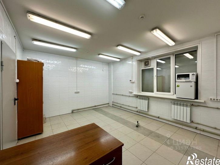 Помещение свободного назначения Октябрьский проспект, 19,  д. 19