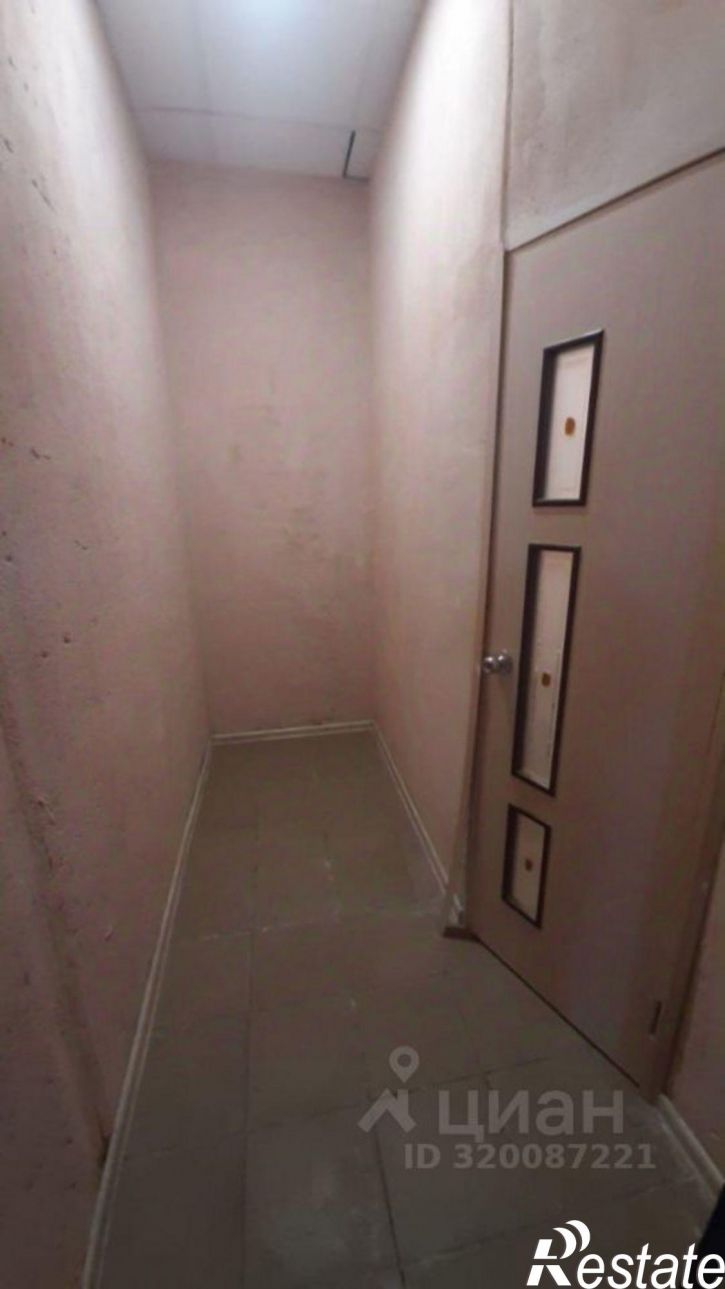 Торговое помещение улица Калинина, 40,  д. 40