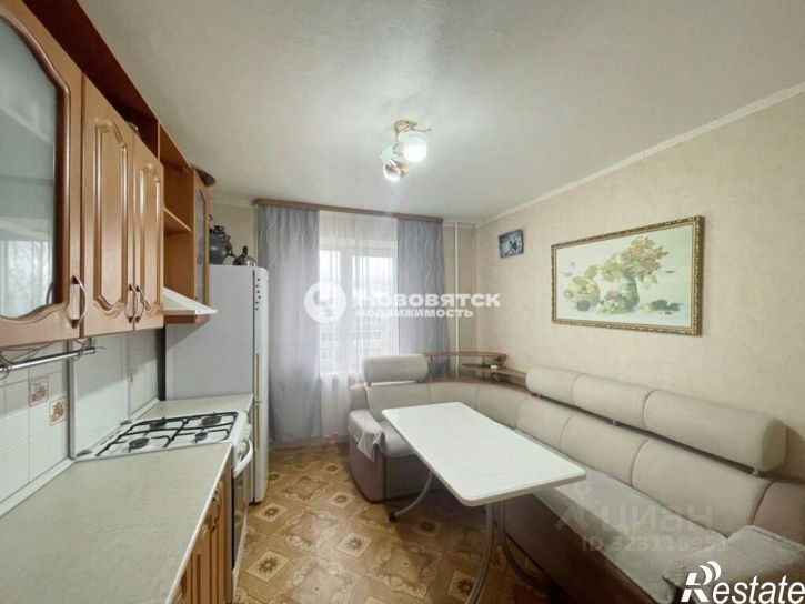 3-комн квартира проспект Строителей, 13,  д. 13